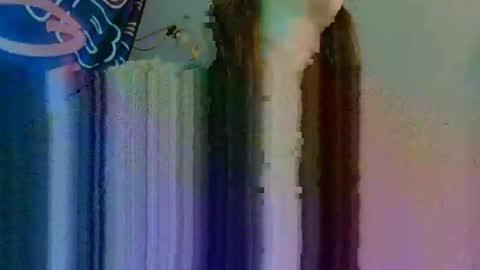 Londoncashmere69  online show from February 13, 2025, 10:54 pm