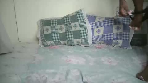 Snapshot of lonybrown chatting on May 11, 2026, 2:45 pm lonybrown online show from May 11, 2026, 2:45 pm