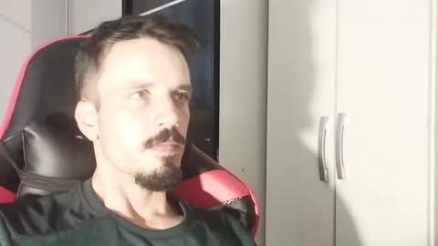 Snapshot of lookaz4010 chatting on December 5, 2024, 5:28 pm Lucas online show from December 5, 2024, 5:28 pm