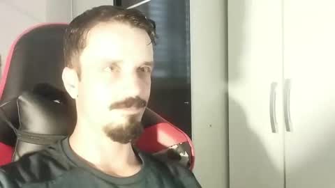 Snapshot of lookaz4010 chatting on December 29, 2024, 1:38 pm Lucas online show from December 29, 2024, 1:38 pm