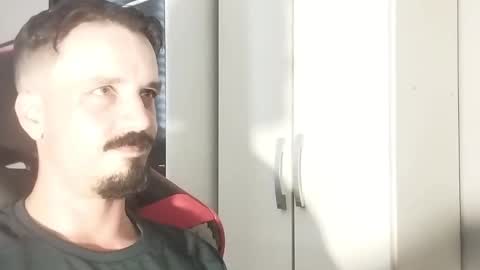 Snapshot of lookaz4010 chatting on February 25, 2025, 12:24 pm Lucas online show from February 25, 2025, 12:24 pm