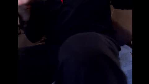 looking469 online show from September 24, 2025, 2:48 am