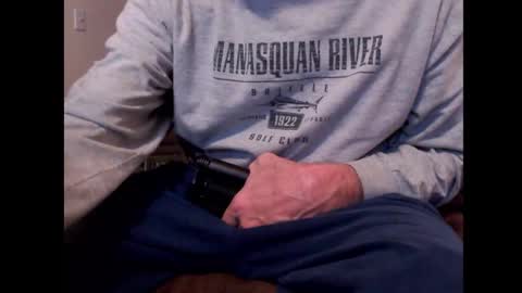 looking469 online show from September 29, 2025, 3:22 am