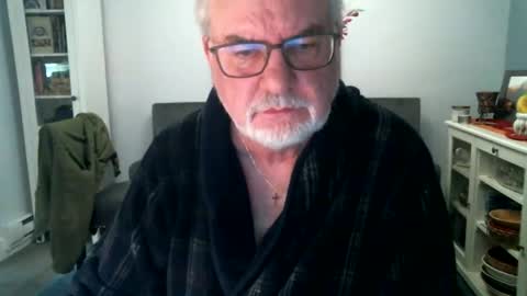 loop102 online show from May 18, 2026, 1:28 pm