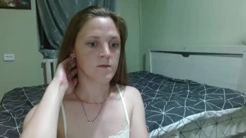 Lora online show from May 27, 2026, 7:55 pm
