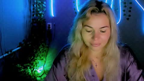 Snapshot of loraboyar chatting on September 11, 2025, 2:22 am Lora online show from September 11, 2025, 2:22 am
