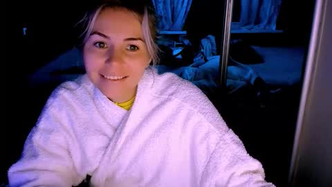 Snapshot of loraboyar chatting on October 10, 2025, 2:21 am Lora online show from October 10, 2025, 2:21 am