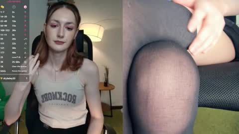 Lora online show from February 16, 2026, 10:55 am