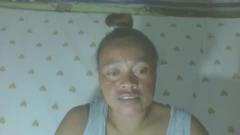 LorahVane online show from January 11, 2026, 1:38 pm