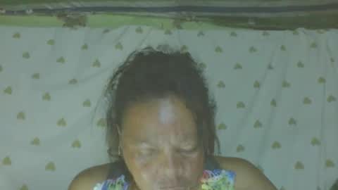 LorahxVane online show from April 20, 2026, 6:53 pm