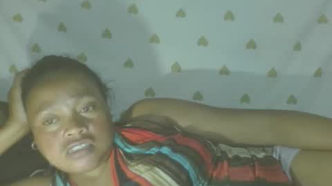 LorahxVane online show from April 23, 2026, 12:29 pm