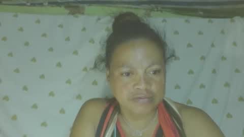 LorahxVane online show from April 24, 2026, 3:09 am