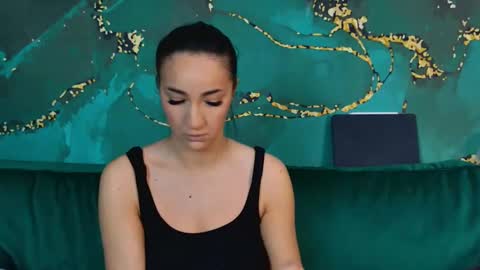 Snapshot of lorawarnner chatting on February 4, 2025, 5:45 pm Miss online show from February 4, 2025, 5:45 pm