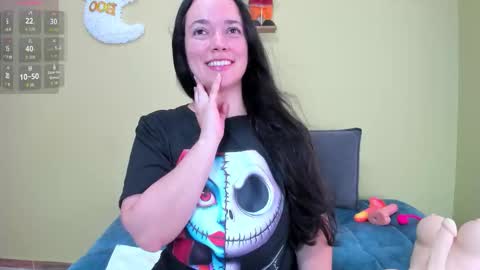 Loren Grey online show from October 4, 2025, 6:17 pm