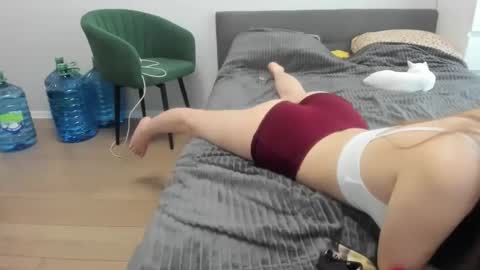 Lorelea cute online show from April 11, 2026, 7:45 am