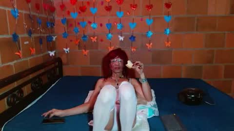 Lorena Capelli online show from October 10, 2025, 1:04 am