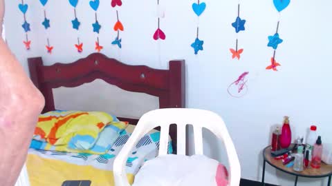 Lorena Capelli online show from February 25, 2026, 1:43 pm