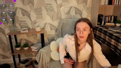 lorettedarsi online show from April 14, 2026, 1:11 am