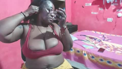 loretybighot online show from November 29, 2025, 11:57 am