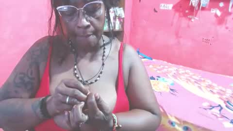 loretybighot online show from May 27, 2026, 3:20 pm