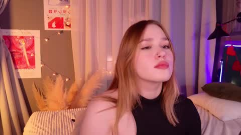 Lori online show from February 15, 2025, 9:04 pm