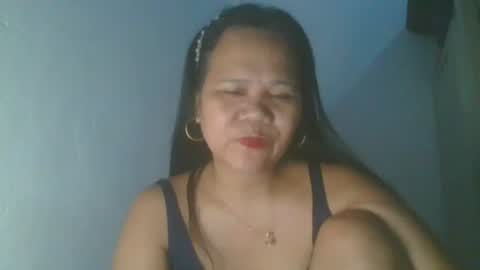 Snapshot of lorraine_cola chatting on June 5, 2026, 1:45 am Lorraine online show from June 5, 2026, 1:45 am