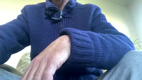 Snapshot of losmasqueraders chatting on March 2, 2025, 9:42 am Jules and Jim online show from March 2, 2025, 9:42 am