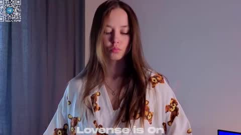 Jess online show from November 13, 2025, 2:10 am