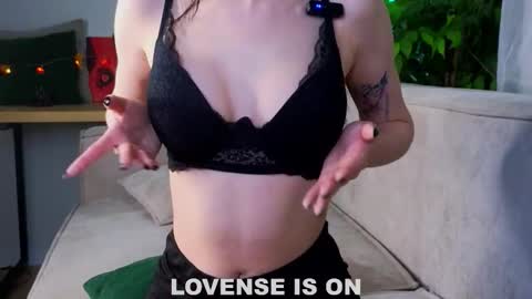 Snapshot of lost_mymind chatting on March 8, 2026, 2:21 pm Jess online show from March 8, 2026, 2:21 pm