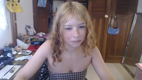 Snapshot of lostcausenef chatting on October 1, 2025, 4:46 pm nefisa nef online show from October 1, 2025, 4:46 pm