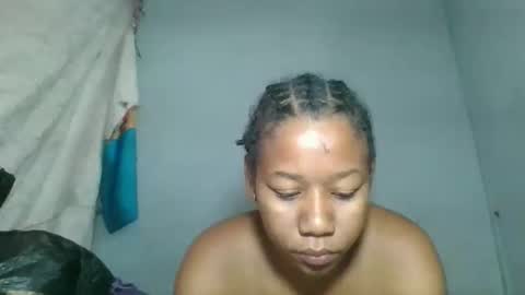 louane98 online show from March 22, 2026, 9:13 am