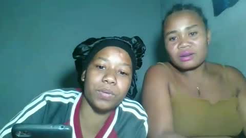 louane98 online show from April 1, 2026, 7:00 pm