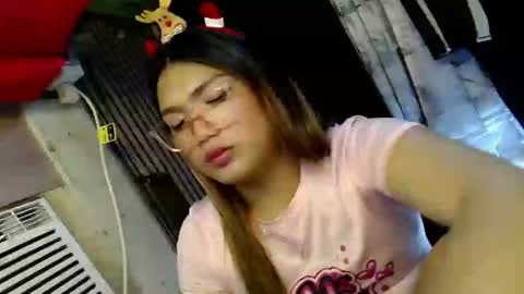 Sweet   online show from December 29, 2024, 1:49 pm