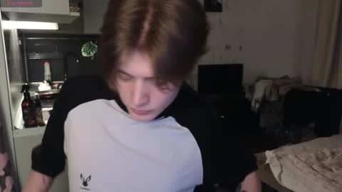 louie_evans online show from March 2, 2026, 7:10 pm