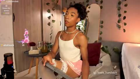 Louis Valdz online show from September 11, 2025, 2:22 am