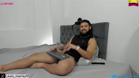 louis_marley_ online show from March 19, 2026, 1:59 pm