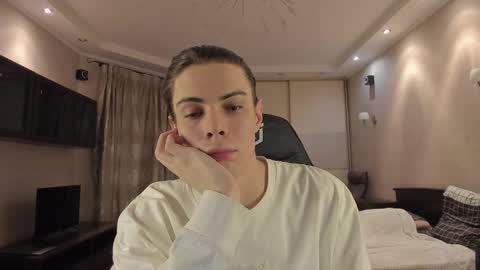 Mark online show from February 17, 2025, 8:58 pm