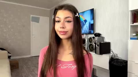 Flora online show from March 13, 2026, 11:17 am