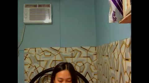 lourdesa24 online show from May 13, 2026, 2:25 pm