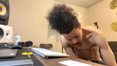 Prynce online show from February 8, 2025, 4:57 pm