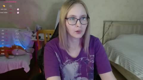Snapshot of love_agatha chatting on October 24, 2025, 5:59 am Agatha online show from October 24, 2025, 5:59 am