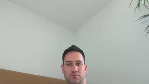 love_control online show from June 25, 2026, 8:52 am