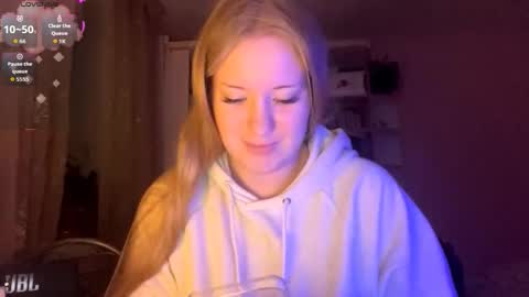 Snapshot of love_haven chatting on February 8, 2026, 5:16 pm Megan online show from February 8, 2026, 5:16 pm