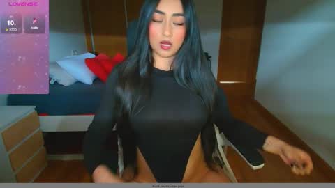 Snapshot of love_samantha chatting on June 3, 2026, 10:07 am Samantha online show from June 3, 2026, 10:07 am