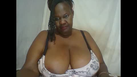 Lynn online show from February 27, 2026, 12:10 am