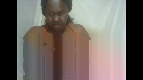 Lynn online show from March 22, 2026, 2:15 am