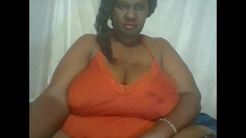 Lynn online show from April 8, 2026, 2:22 am