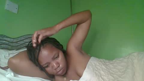 Snapshot of lovegal335 chatting on June 4, 2026, 7:58 am lovegal335 online show from June 4, 2026, 7:58 am
