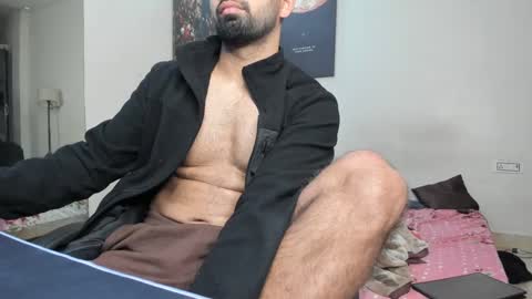 Snapshot of lovehairyindian chatting on February 28, 2025, 1:58 pm Indian hairy online show from February 28, 2025, 1:58 pm