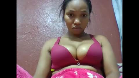 loveinlife750427 online show from March 13, 2026, 6:53 am